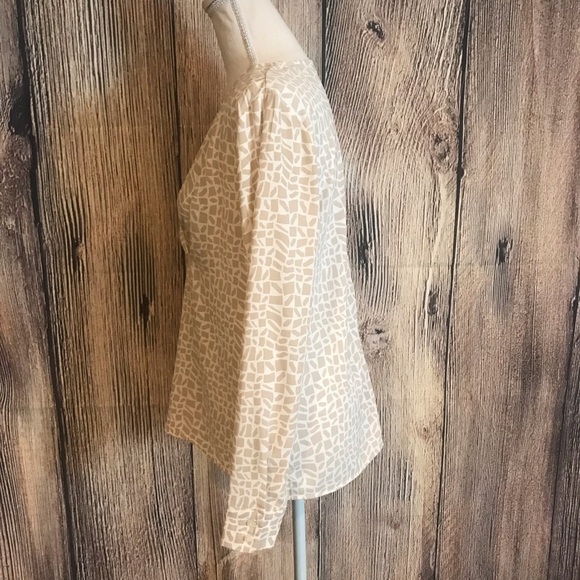ANN TAYLOR SMALL CREAM & BEIGE BLOUSE - Picture 7 of 8